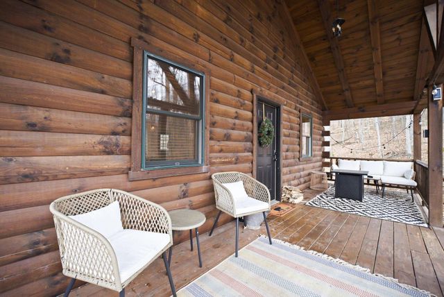 28930 Big Pine Road, Logan, OH 43138