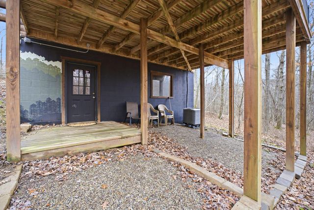 28930 Big Pine Road, Logan, OH 43138