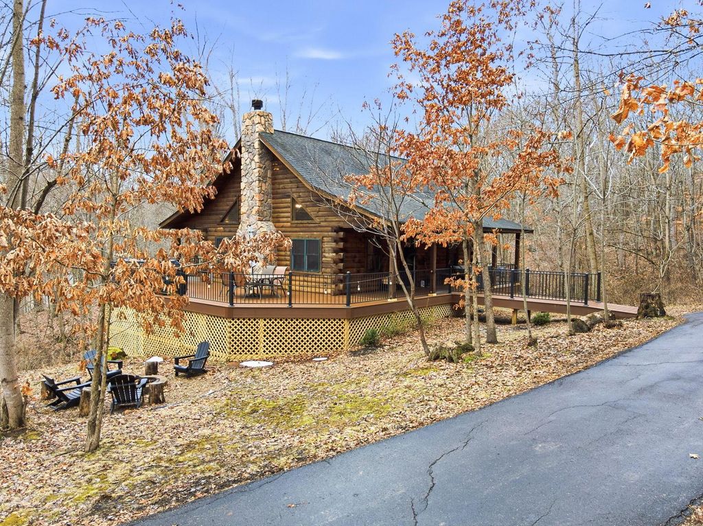 28930 Big Pine Road, Logan, OH 43138