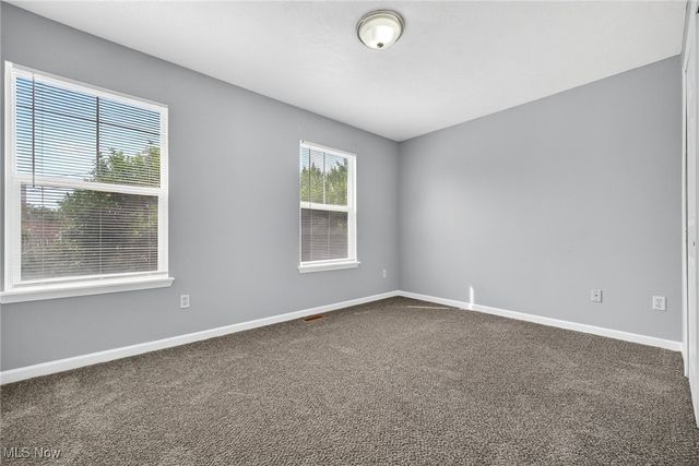 17639 Wildwood Lane, Cleveland, OH 44119