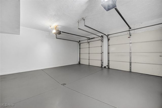 17639 Wildwood Lane, Cleveland, OH 44119