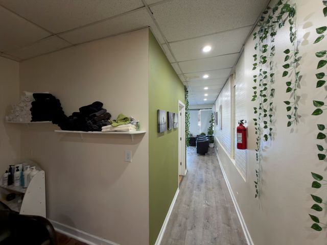 1011 N Western Avenue, Chicago, IL 60622