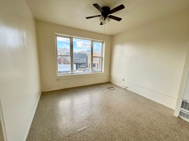 1011 N Western Avenue, Chicago, IL 60622