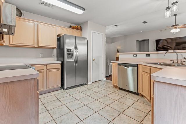 270 Frederick Circle, Flint, TX 75762