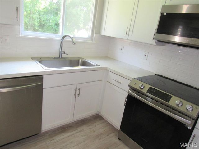 815 Briarbrae Drive, St Louis, MO 63138
