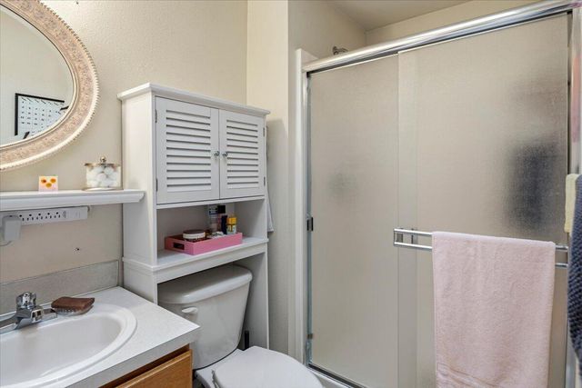 23 SE Benaiah Circle, Bend, OR 97702