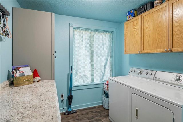 23 SE Benaiah Circle, Bend, OR 97702