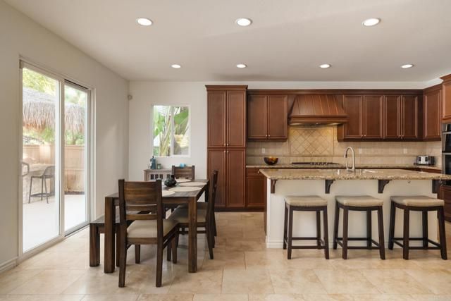 636 Weatherstone Way, San Marcos, CA 92078