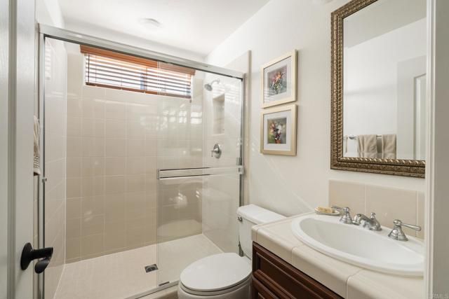 636 Weatherstone Way, San Marcos, CA 92078