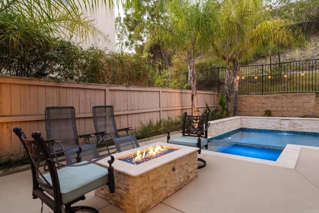 636 Weatherstone Way, San Marcos, CA 92078