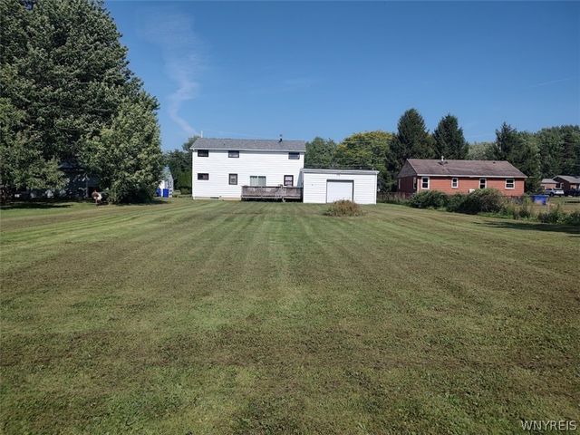 8 Allen Street, Evans, NY 14006