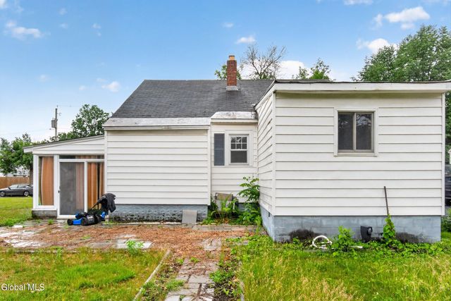 59 4th Street, Glens Falls, NY 12801