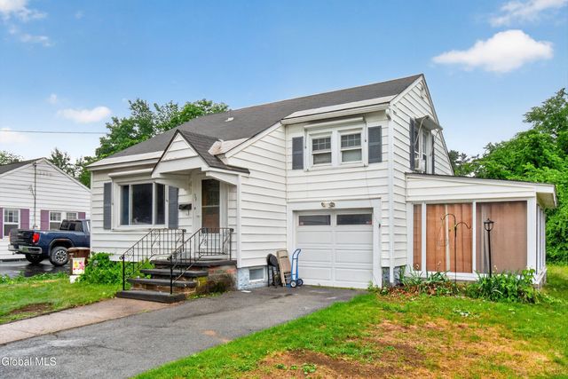 59 4th Street, Glens Falls, NY 12801