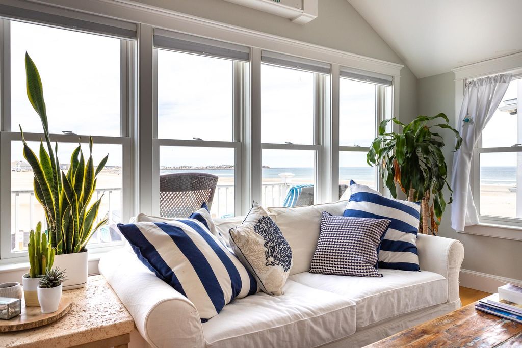 Image 1 of property listing at 8 Haverhill Avenue, Hampton, NH 03842