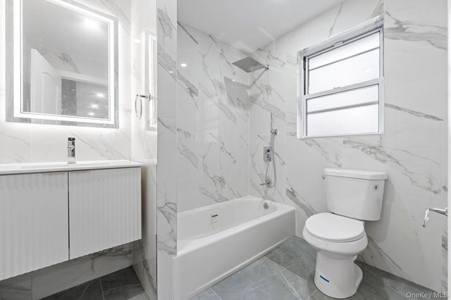 11244 212th Street, Queens Village, NY 11429