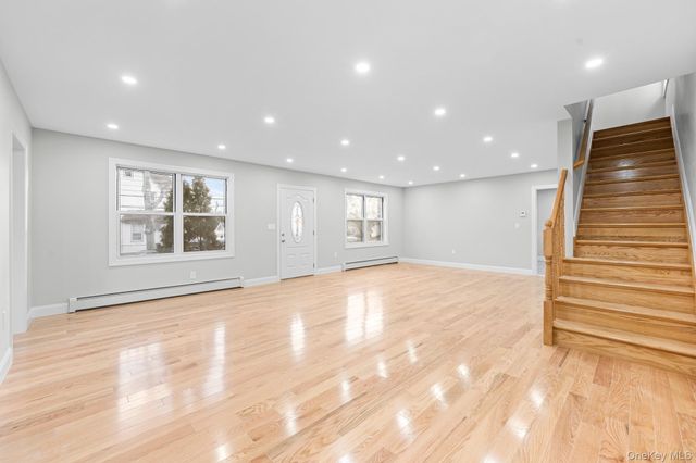 11244 212th Street, Queens Village, NY 11429