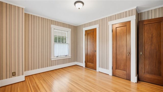 156 Windemere Road, Rochester, NY 14610