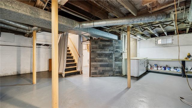 156 Windemere Road, Rochester, NY 14610