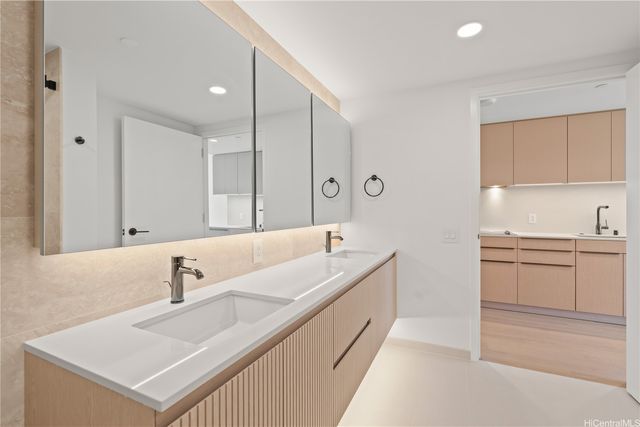 333 Ward Avenue 3305, Honolulu, HI 96814