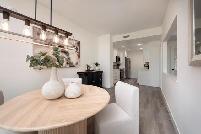 425 N El Camino Real 105, San Mateo, CA 94401