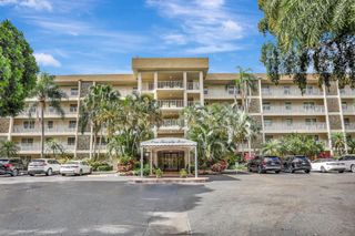 4000 Cypress Grove Way 402, Pompano Beach, FL 33069