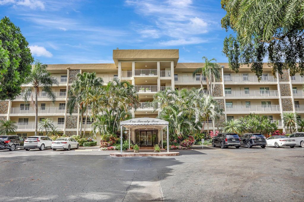 4000 Cypress Grove Way 402, Pompano Beach, FL 33069
