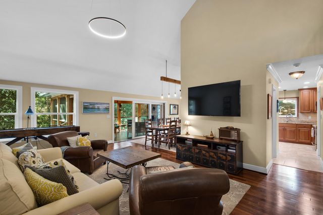 2181 Chase Drive, Niceville, FL 32578