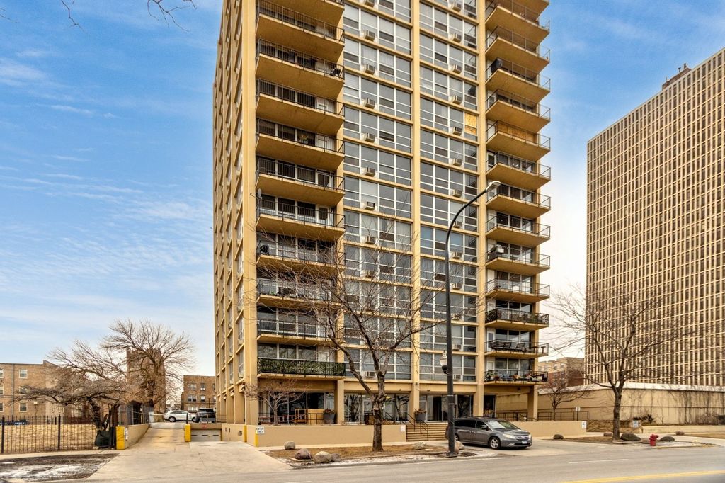6730 S South Shore Drive 501, Chicago, IL 60649