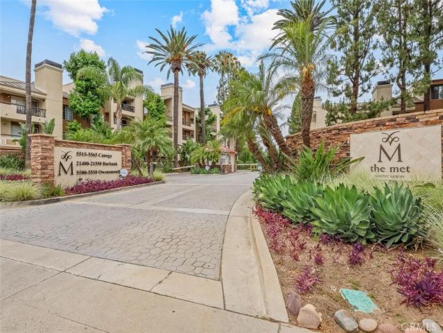 5540 S Owensmouth Avenue 107, Woodland Hills, CA 91367