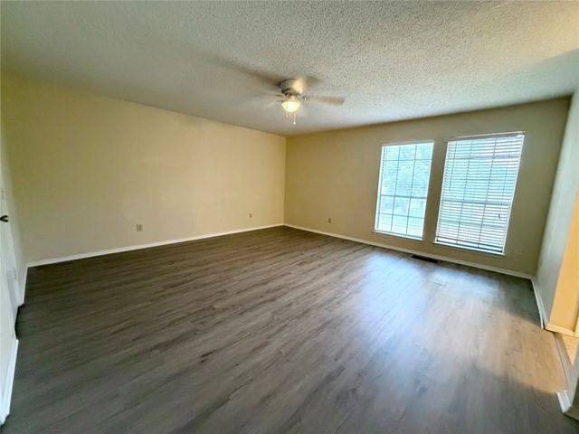 1301 Lovell Drive, Arlington, TX 76012