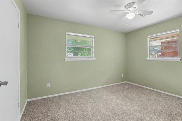 644 W Main Street, Moore, OK 73160