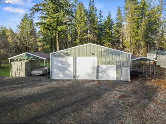 114 6TH St, Ryderwood, WA 98581