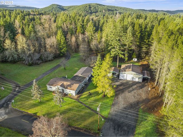 114 6TH St, Ryderwood, WA 98581