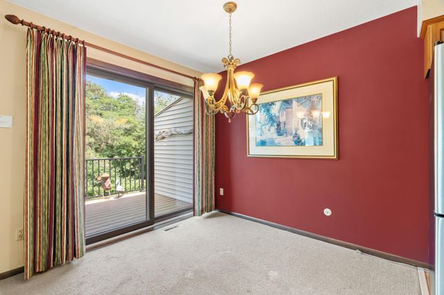 903 Shirlee Lane, Shoreview, MN 55126