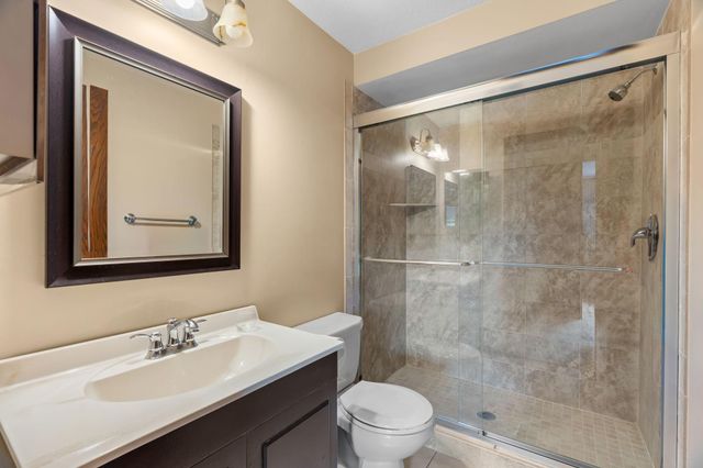 903 Shirlee Lane, Shoreview, MN 55126