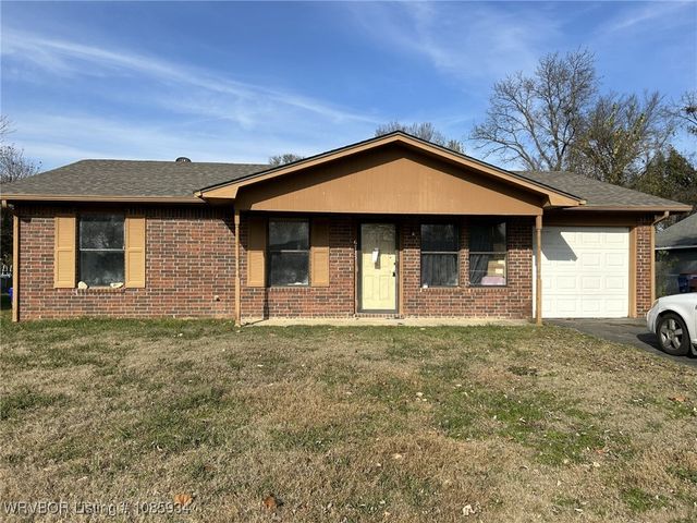 6725 Jackson Street, Fort Smith, AR 72903