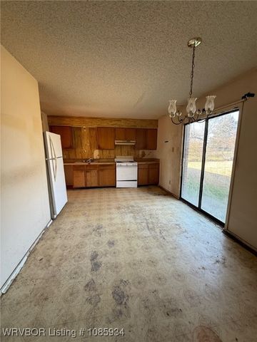 6725 Jackson Street, Fort Smith, AR 72903