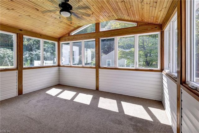 7020 Fox Mill Run DR, Gloucester, VA 23061