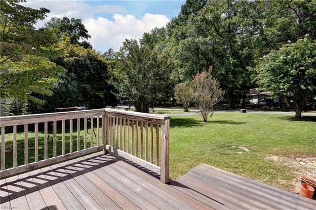 7020 Fox Mill Run DR, Gloucester, VA 23061