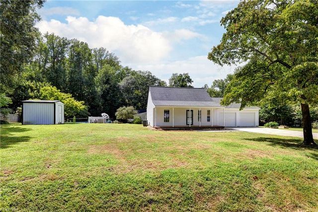 7020 Fox Mill Run DR, Gloucester, VA 23061