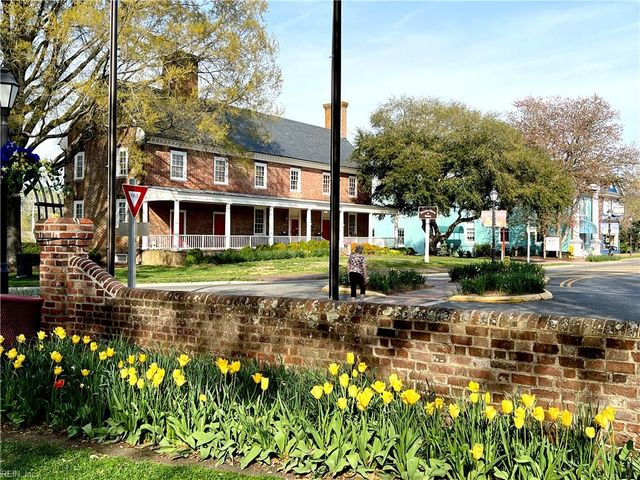 7020 Fox Mill Run DR, Gloucester, VA 23061