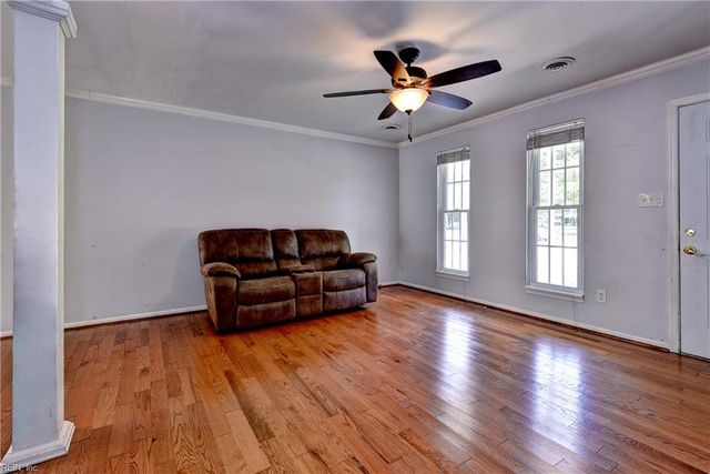 7020 Fox Mill Run DR, Gloucester, VA 23061