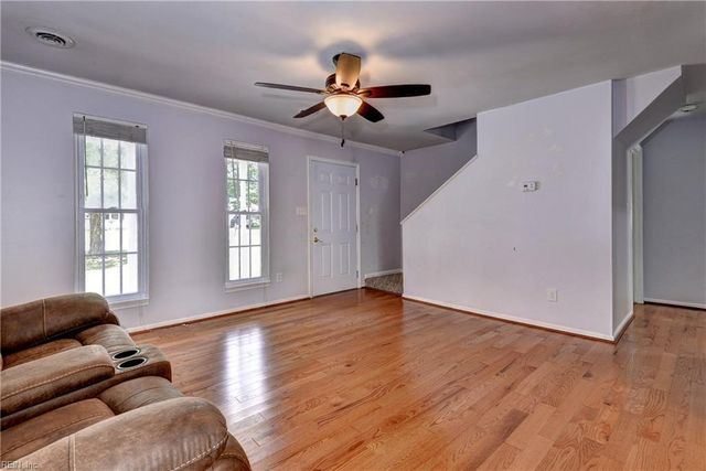 7020 Fox Mill Run DR, Gloucester, VA 23061