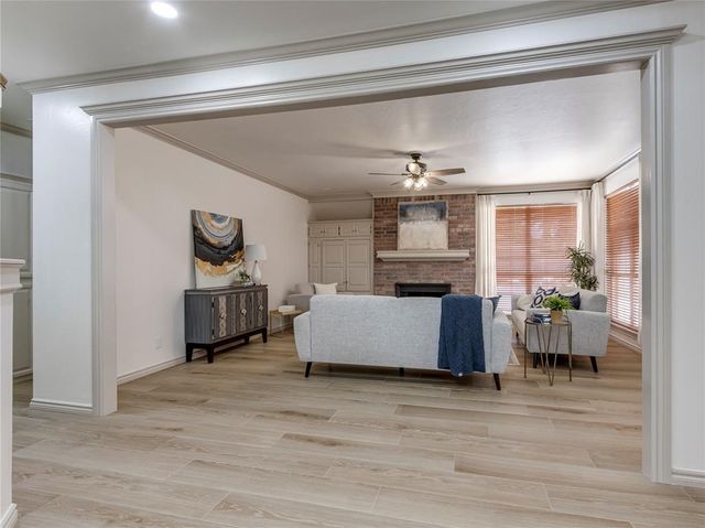 3309 Huntsman Court, Edmond, OK 73003