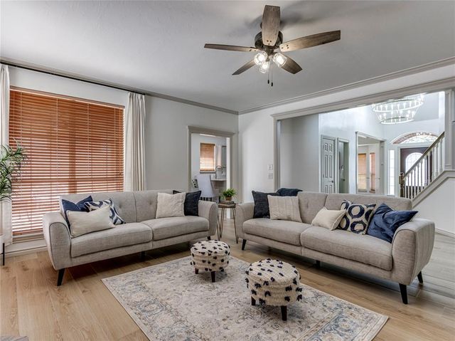 3309 Huntsman Court, Edmond, OK 73003