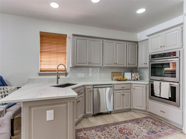 3309 Huntsman Court, Edmond, OK 73003
