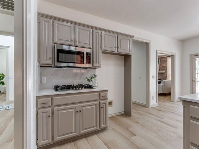 3309 Huntsman Court, Edmond, OK 73003