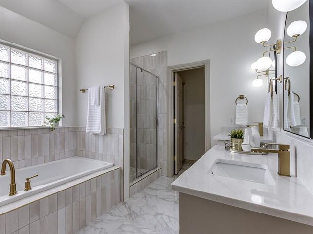 3309 Huntsman Court, Edmond, OK 73003