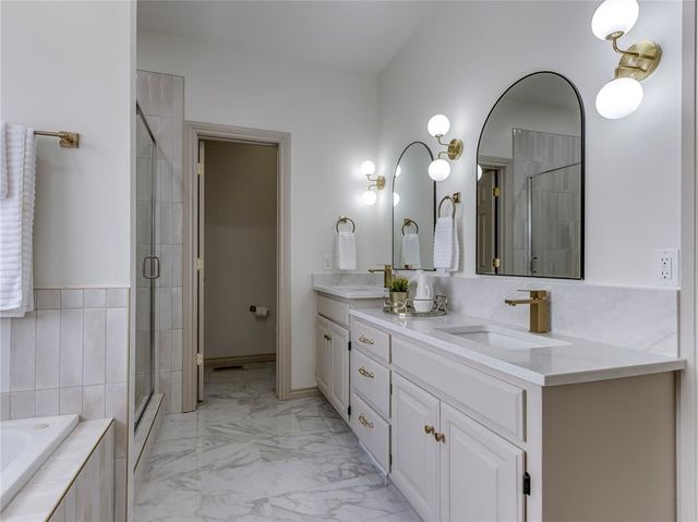 3309 Huntsman Court, Edmond, OK 73003