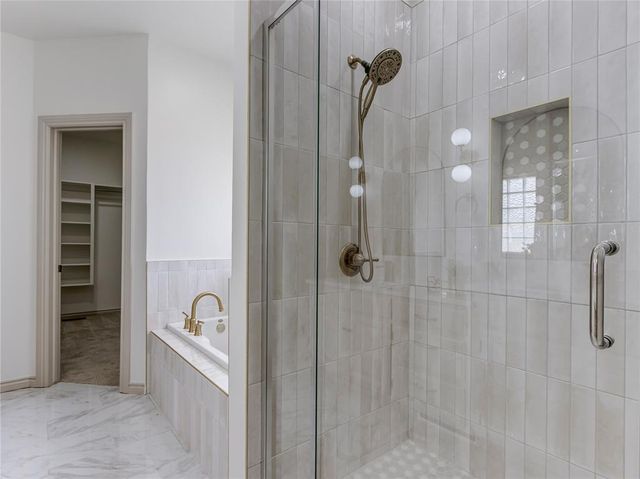 3309 Huntsman Court, Edmond, OK 73003
